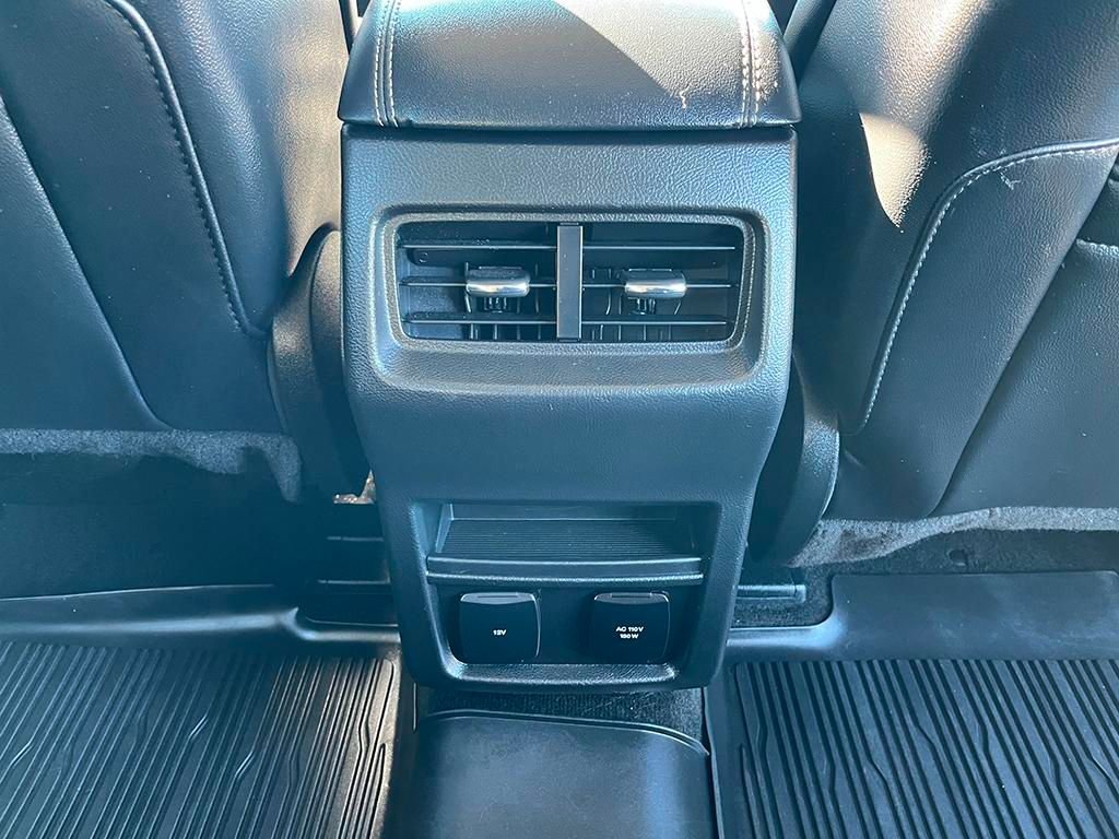 Used 2019 Ford Edge Titanium w/ Cold Weather Package image 36