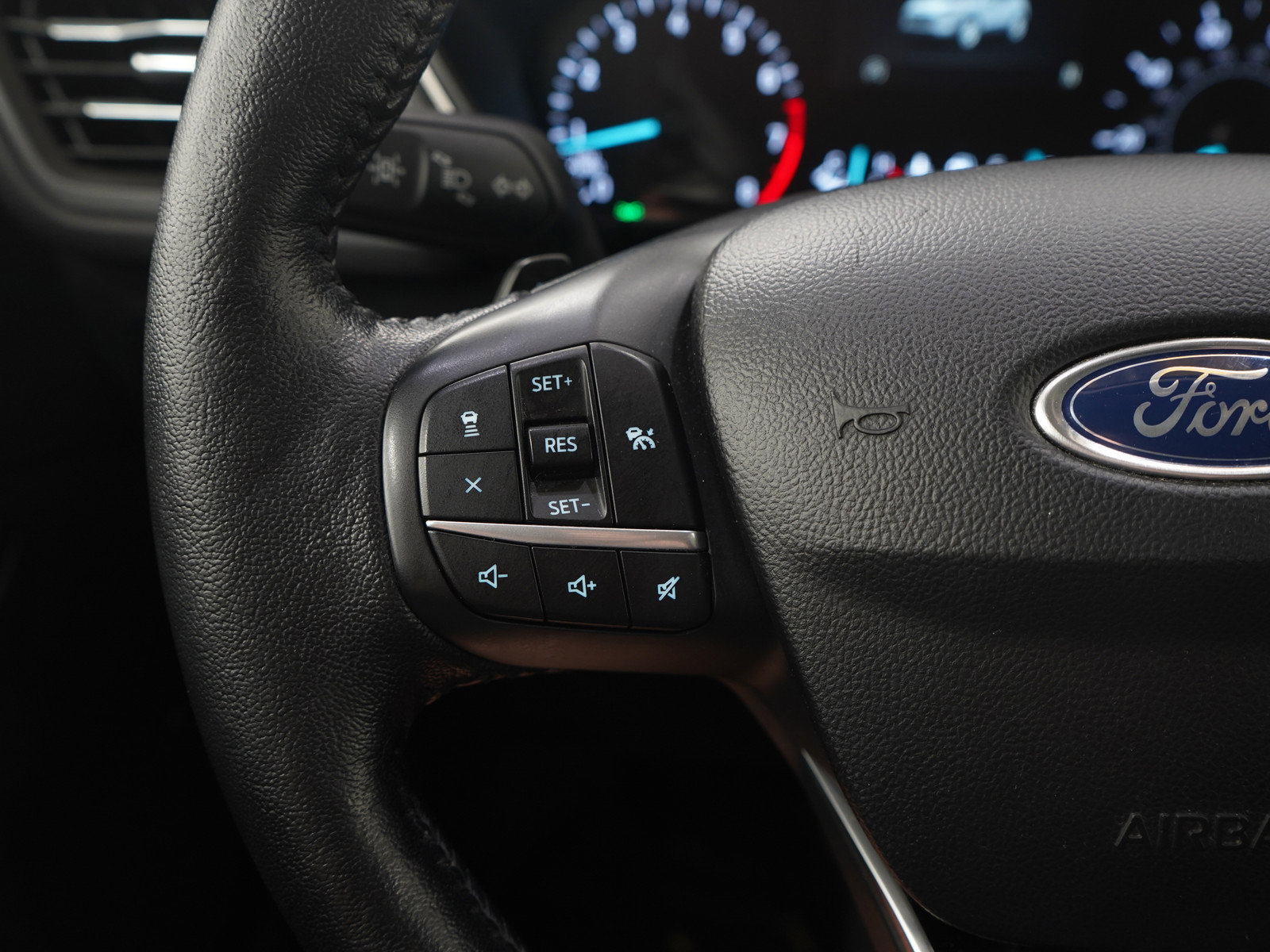 Used 2020 Ford Escape SEL AWD/4WD image 24
