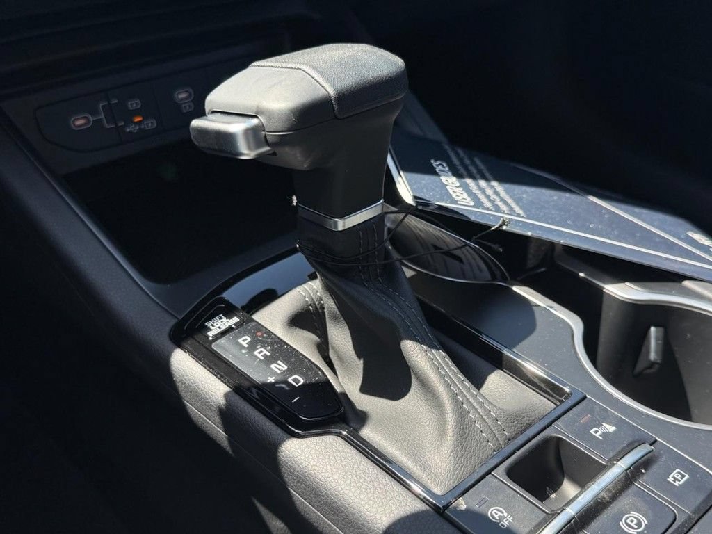 New 2026 Kia K5 LXS FWD image 20