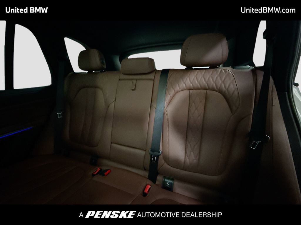 Used 2022 BMW X5 M50i AWD/4WD image 13