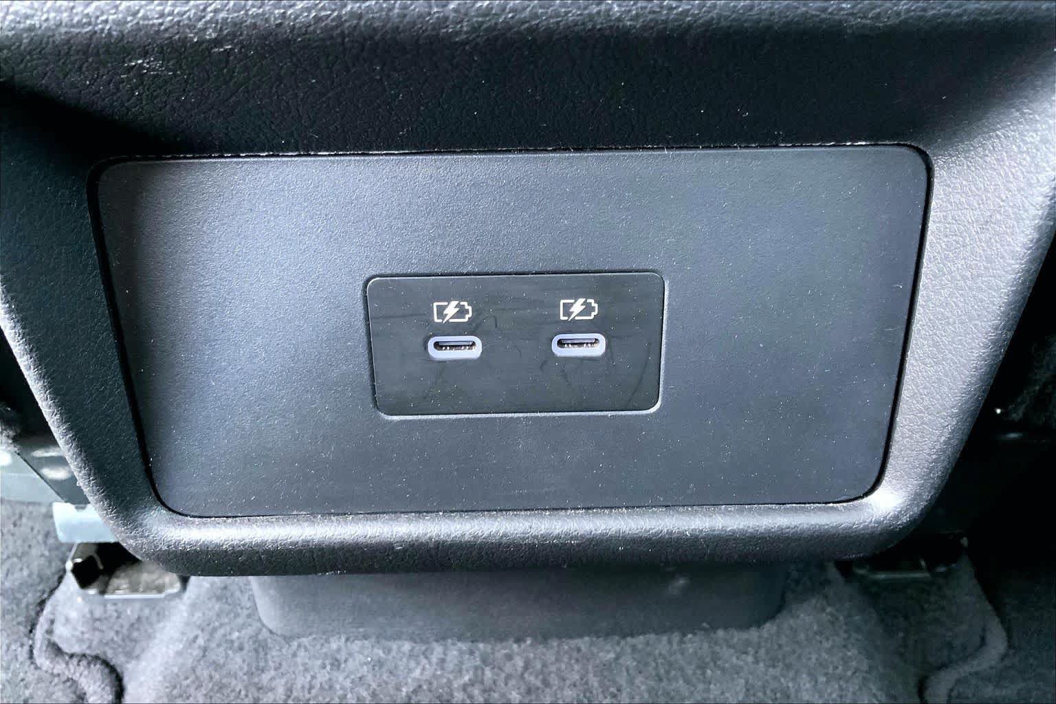 Used 2025 Nissan Rogue SV FWD image 36