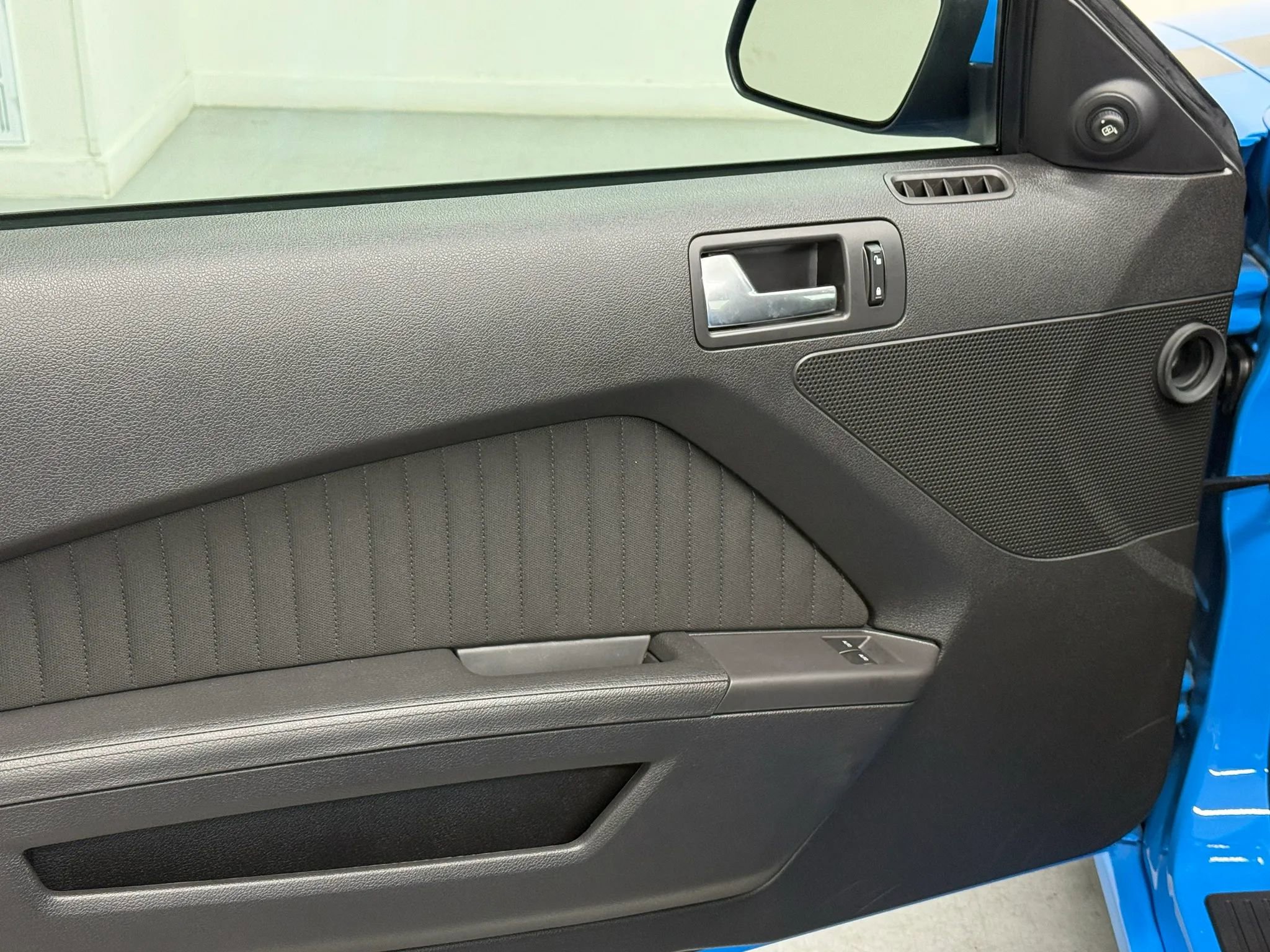 Used 2013 Ford Mustang Boss 302 RWD image 15