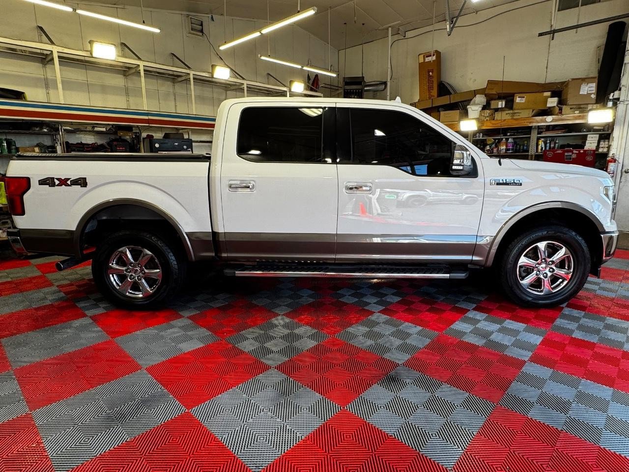 Used 2018 Ford F150 Lariat w/ Equipment Group 502A Luxury image 8