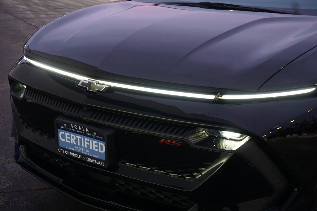 Used 2025 Chevrolet Equinox EV RS image 32