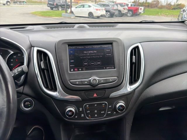 Used 2020 Chevrolet Equinox LT AWD/4WD image 22