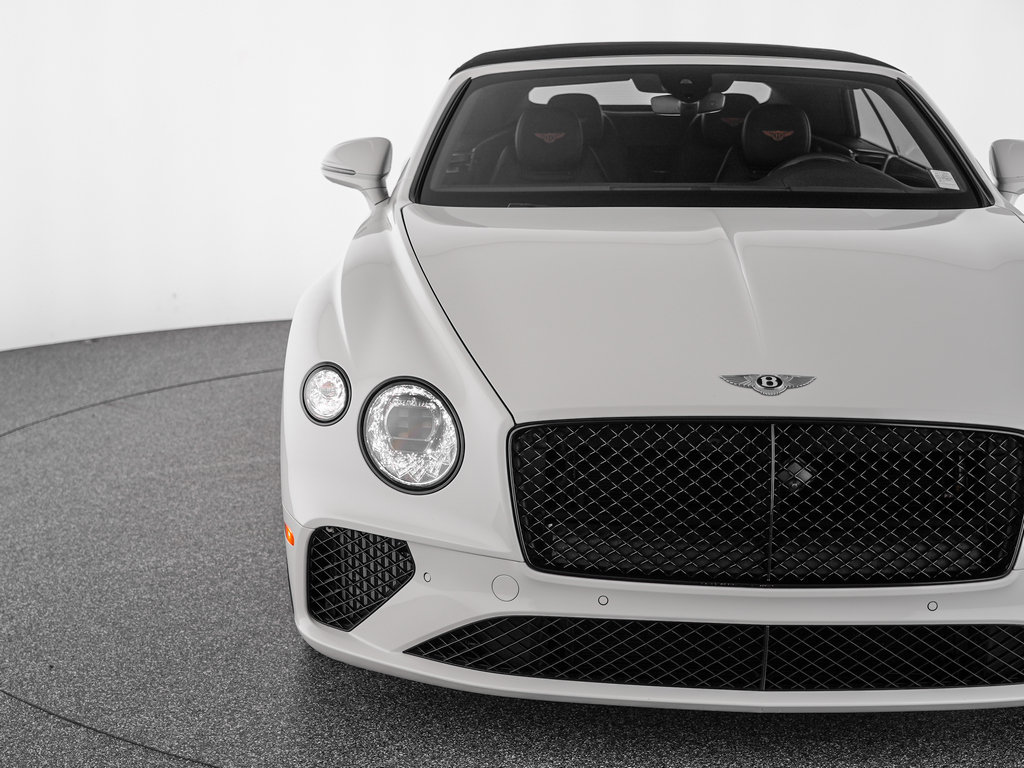 Used 2023 Bentley Continental GT V8 AWD/4WD image 35