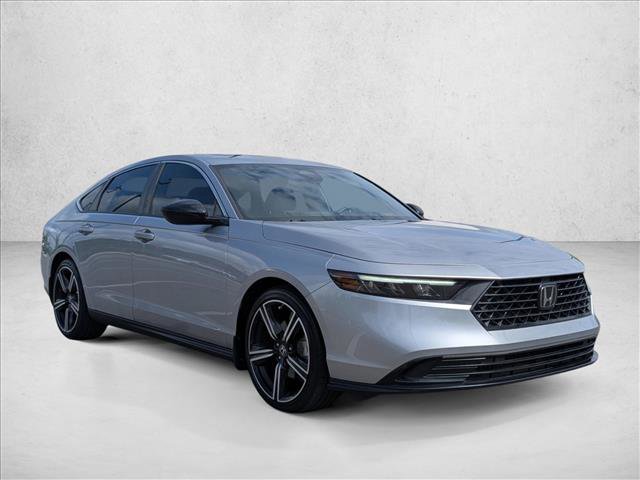 Used 2023 Honda Accord Sport image 3
