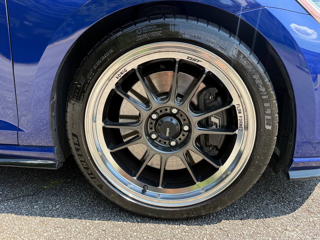 Used 2019 Volkswagen Golf R 4-Door AWD/4WD image 21