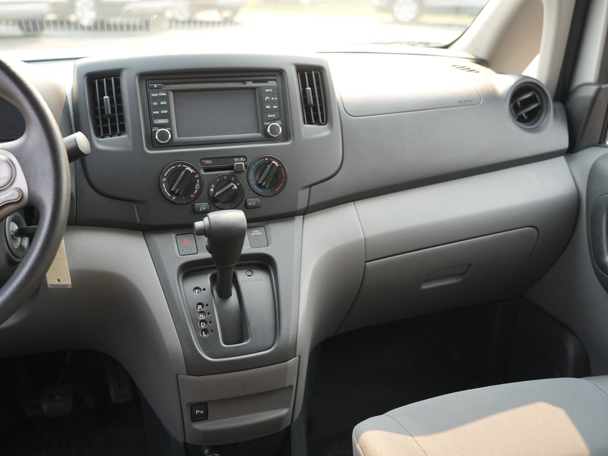 Used 2017 Chevrolet City Express LT w/ Technology Package FWD image 22