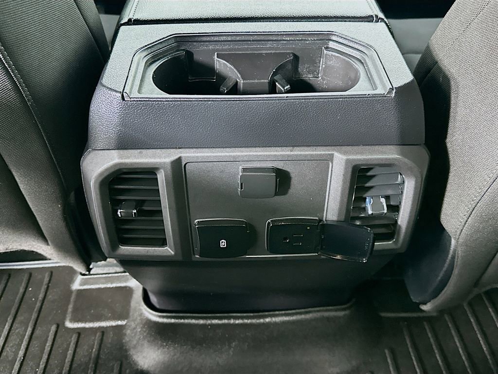 Used 2018 Ford F150 XLT w/ Equipment Group 302A Luxury AWD/4WD image 21
