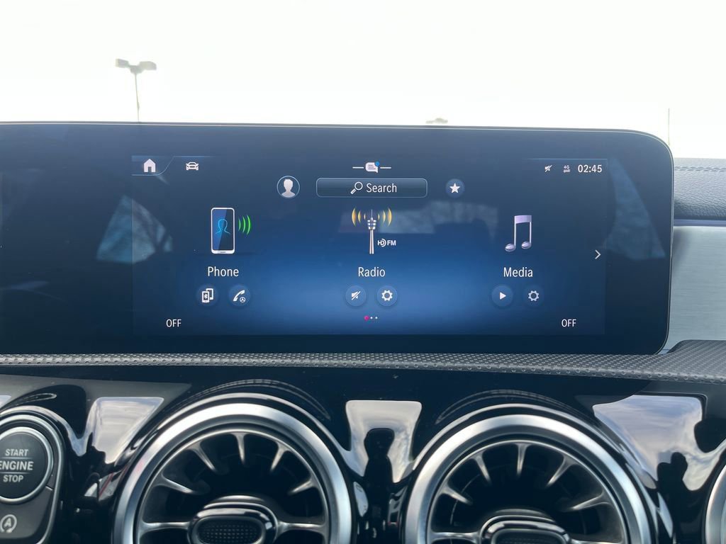 Used 2025 Mercedes-Benz CLA 250 4MATIC image 18