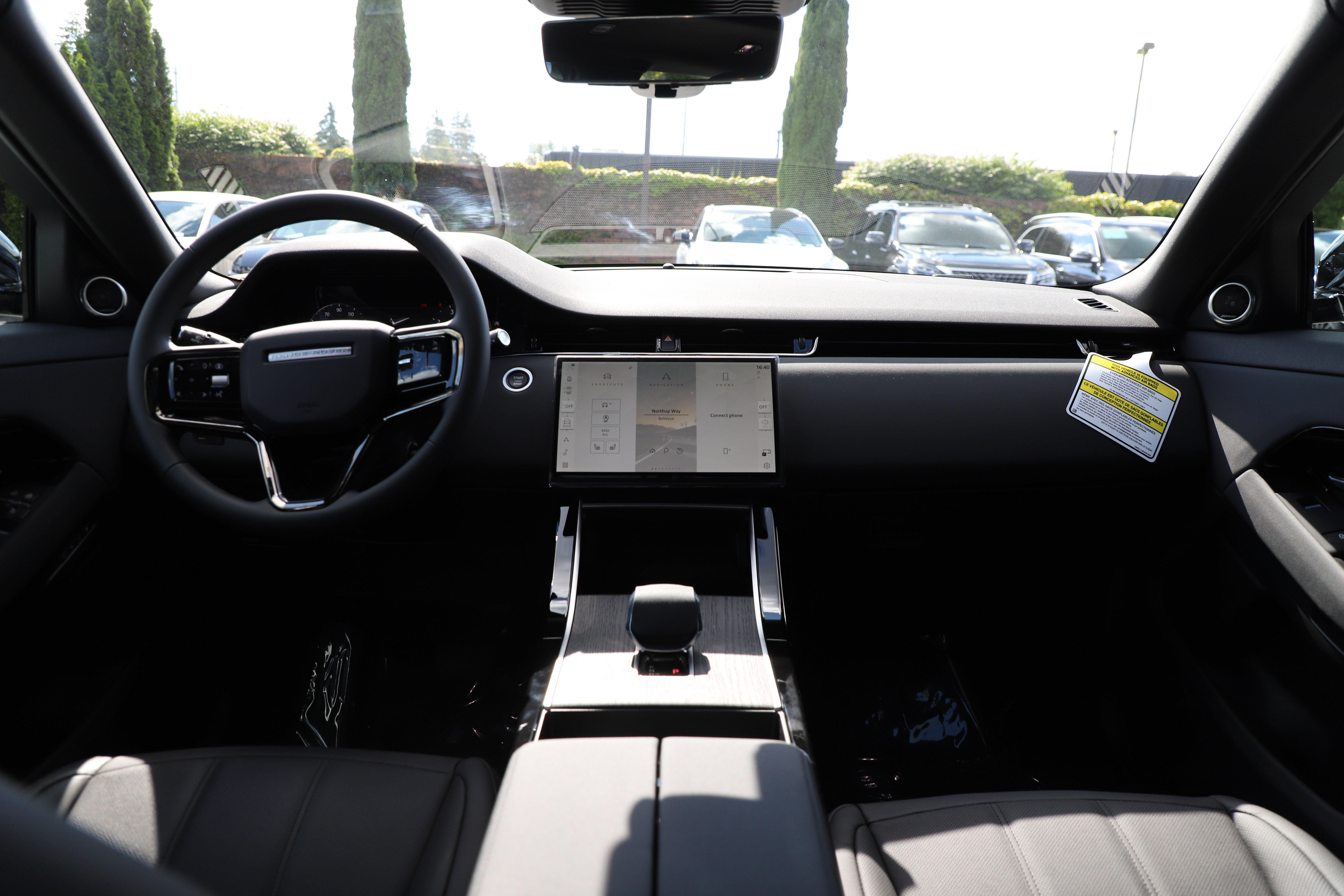 New 2026 Land Rover Range Rover Evoque S AWD/4WD image 14