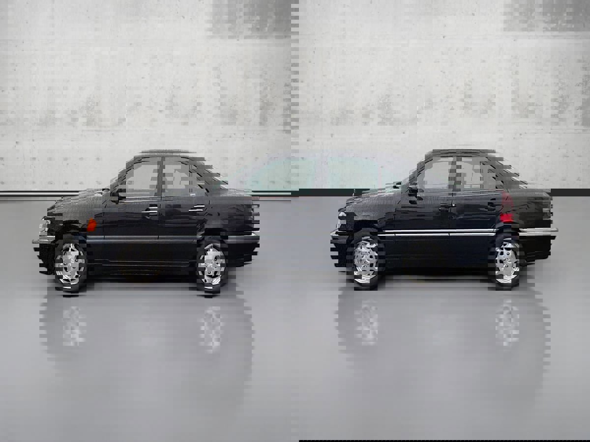 Used 1999 Mercedes-Benz C 230 Kompressor image 4