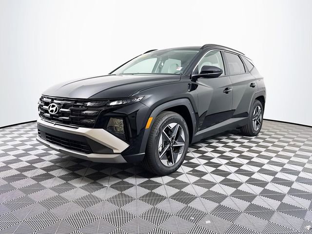 Certified 2025 Hyundai Tucson SEL FWD image 48