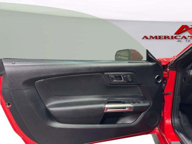 Used 2015 Ford Mustang Convertible w/ Equipment Group 051A image 30