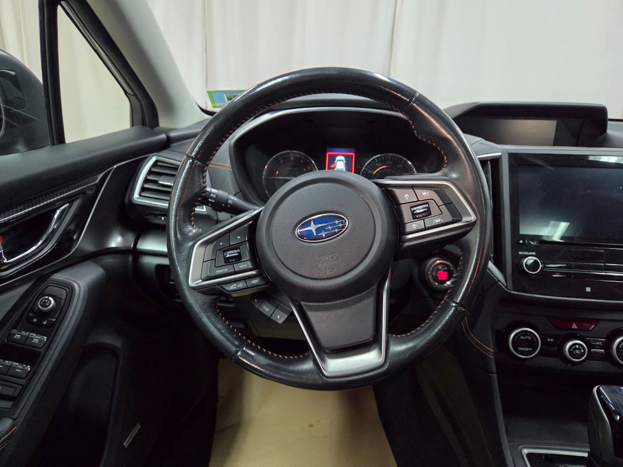 Used 2018 Subaru Crosstrek 2.0i Limited image 30