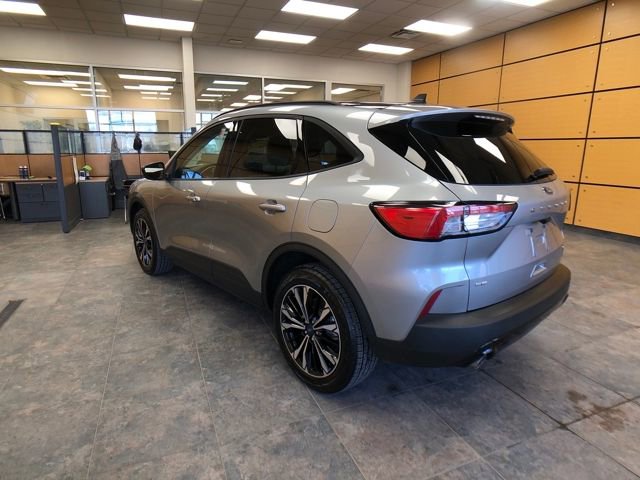 Certified 2021 Ford Escape SE w/ SE Sport Appearance Package image 5