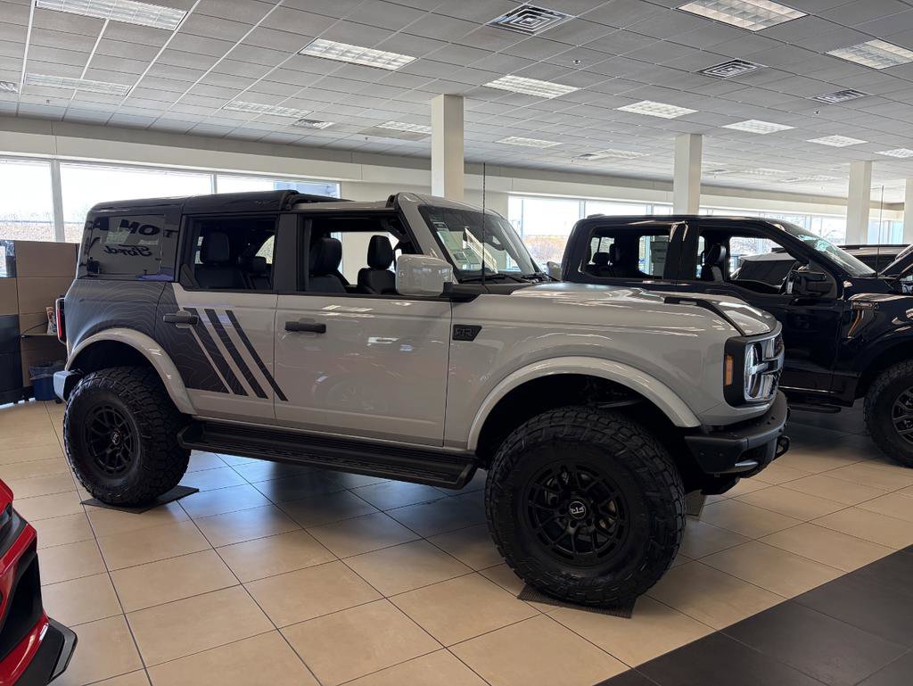 New 2026 Ford Bronco Outer Banks image 4