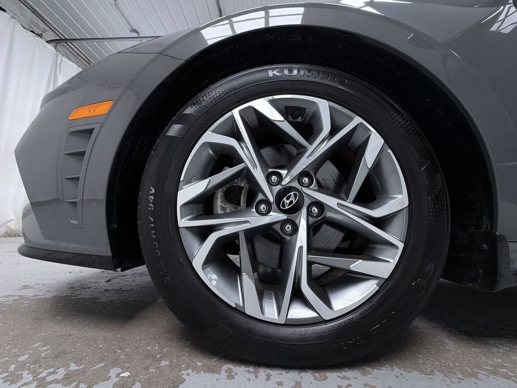 Used 2022 Hyundai Sonata SEL w/ Winter Weather Package FWD image 14