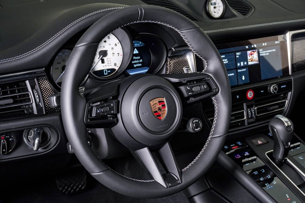 New 2026 Porsche Macan GTS AWD/4WD image 18