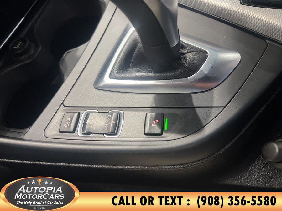 Used 2015 BMW M235i Convertible image 28