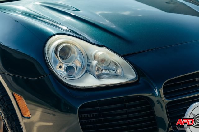 Used 2004 Porsche Cayenne Turbo AWD/4WD image 43