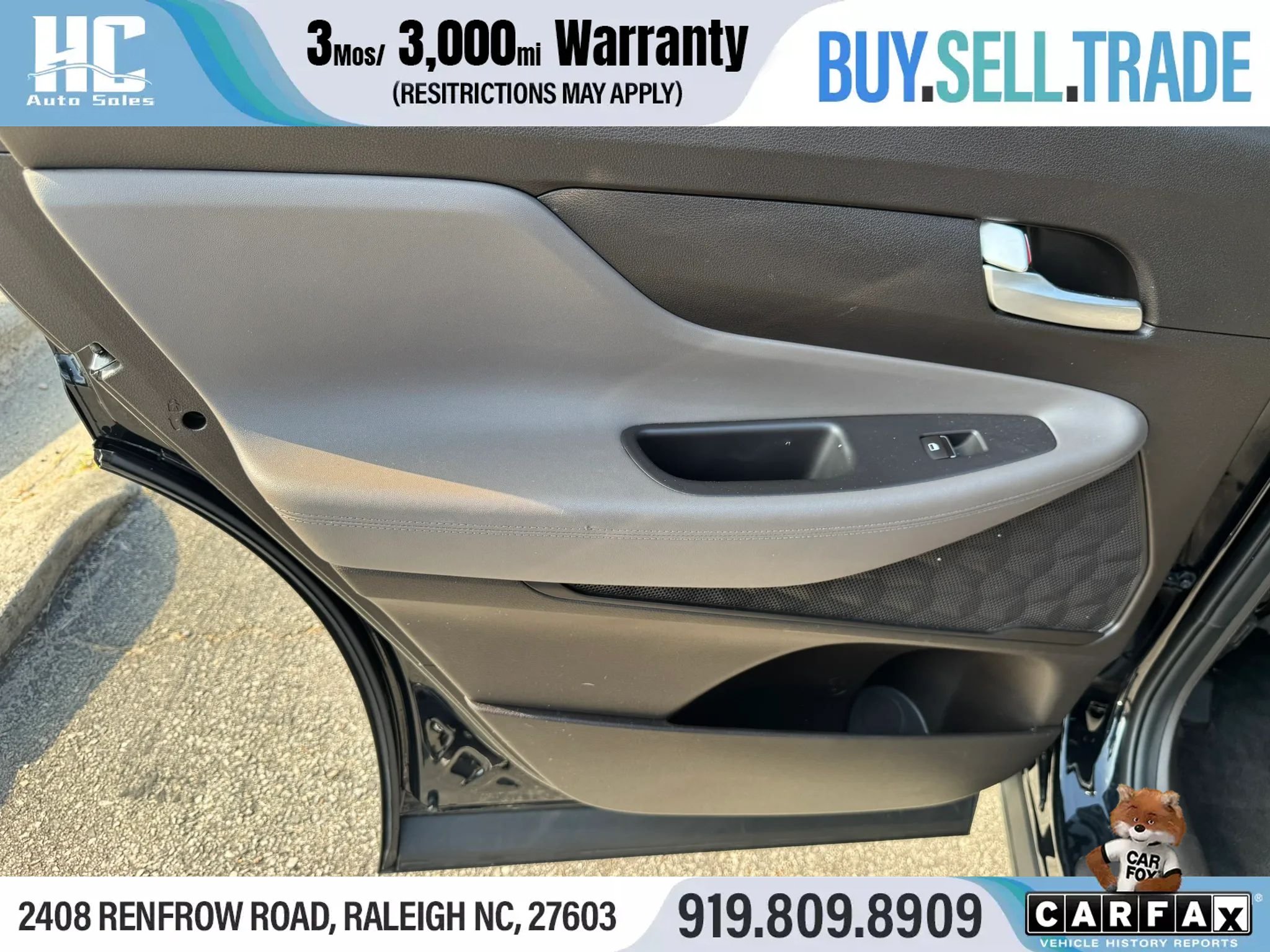 Used 2020 Hyundai Santa Fe SE FWD image 16