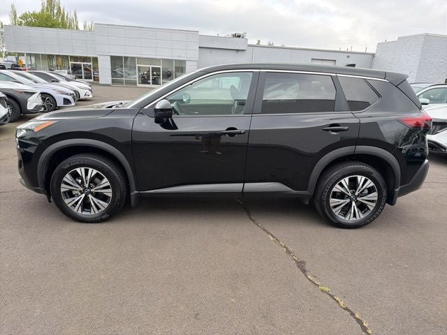Used 2022 Nissan Rogue SV AWD/4WD image 6