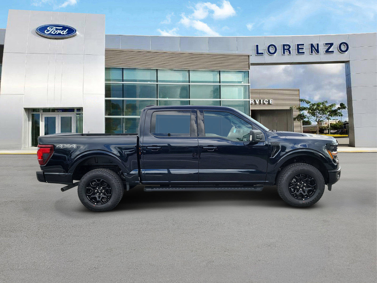 New 2026 Ford F150 XLT w/ Equipment Group 302A MID AWD/4WD image 4