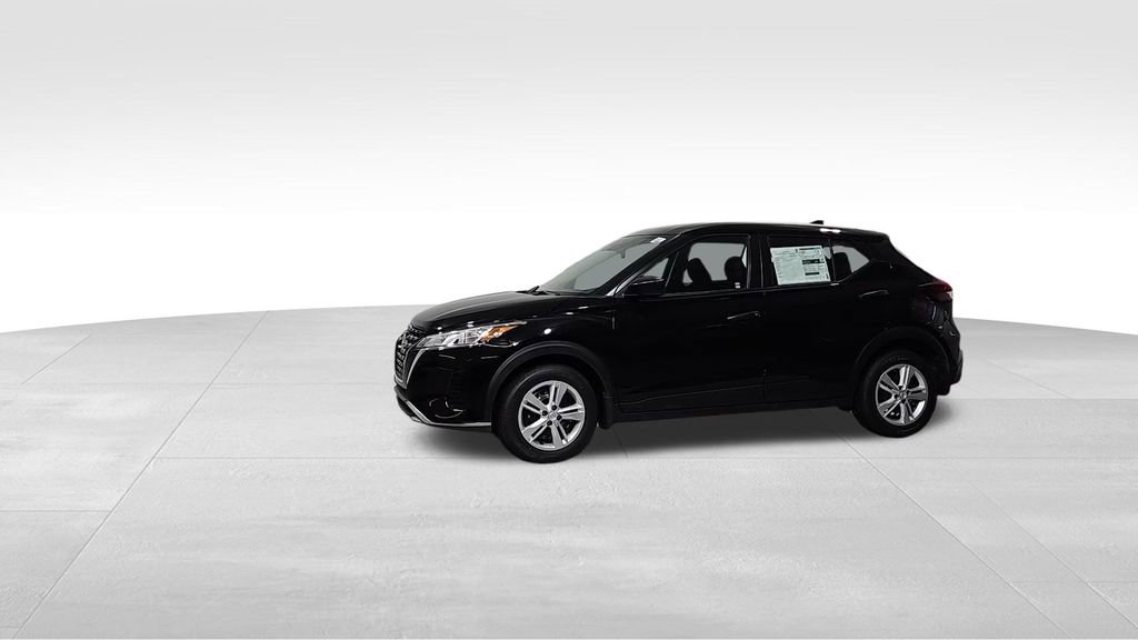 New 2025 Nissan Kicks Play S FWD video 3