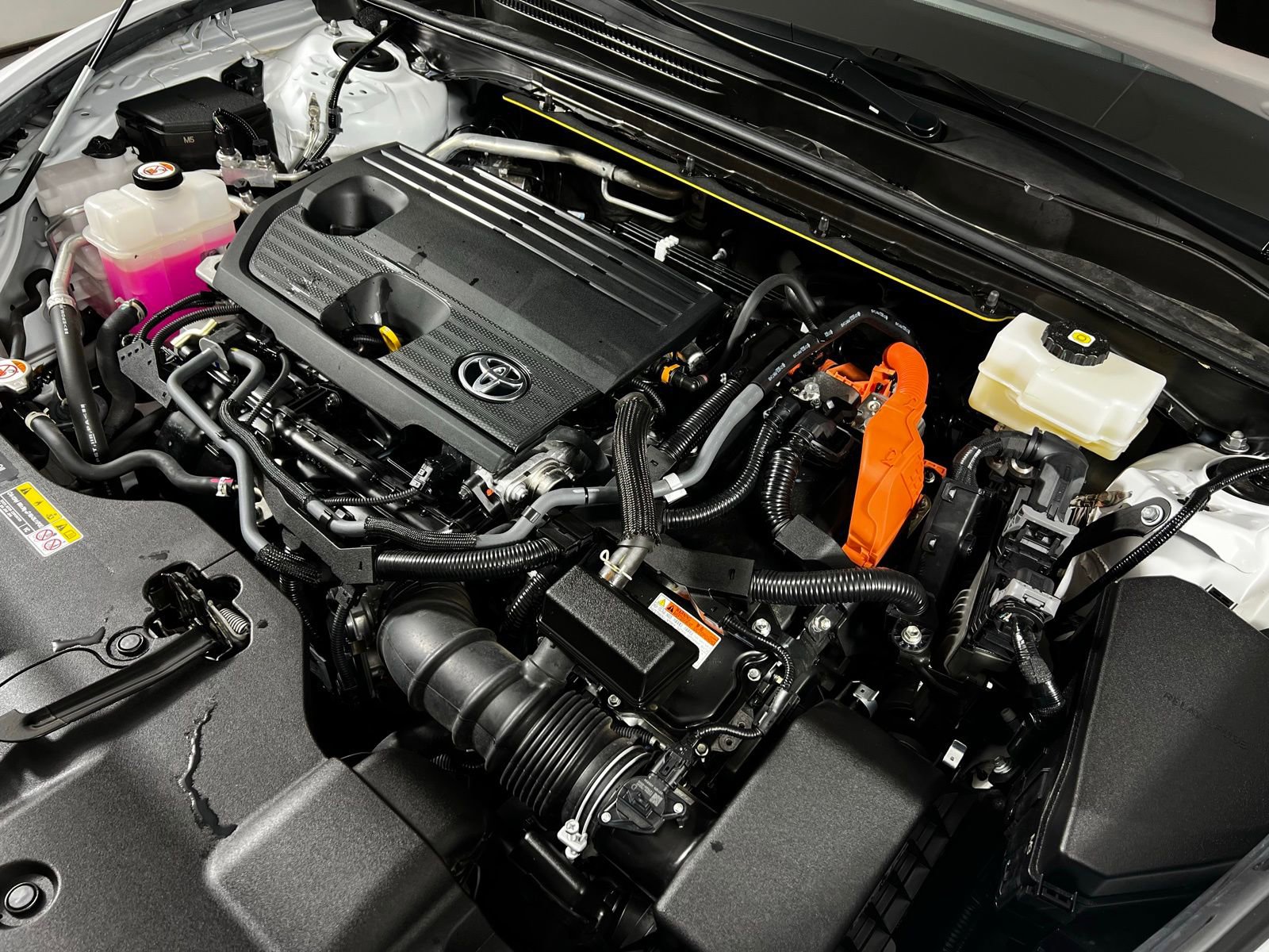 Used 2024 Toyota Crown XLE image 11