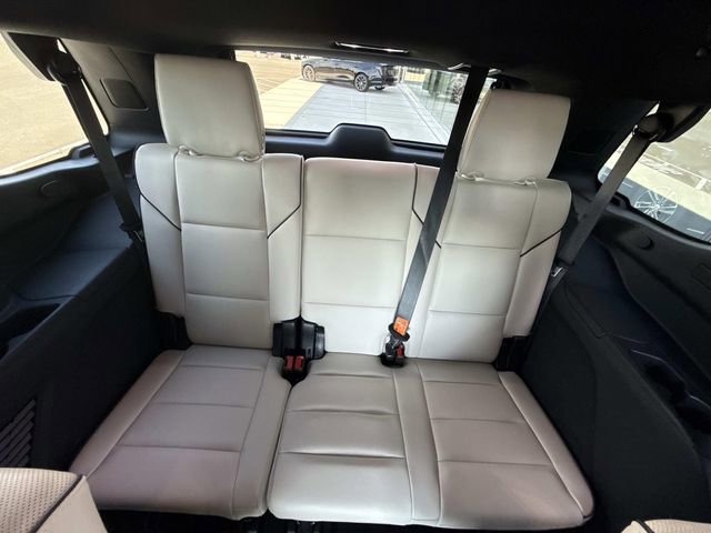 Used 2021 Cadillac Escalade Sport w/ Driver Assist Tech Package AWD/4WD image 35