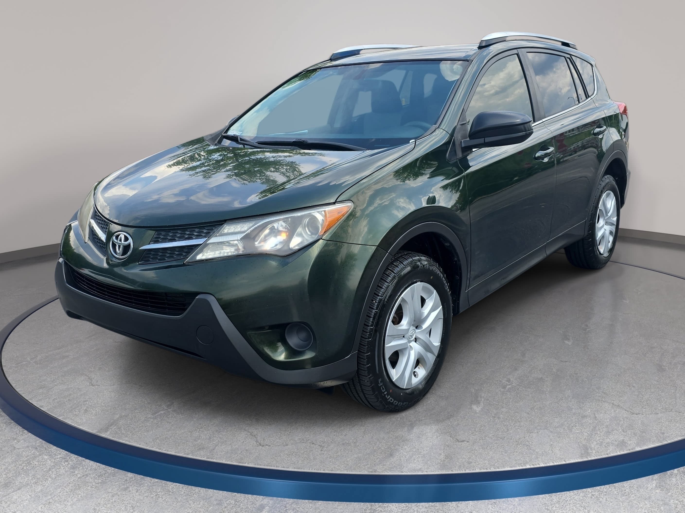 Used 2013 Toyota RAV4 LE FWD video 1