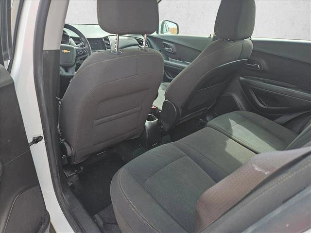 Used 2018 Chevrolet Trax LS image 11