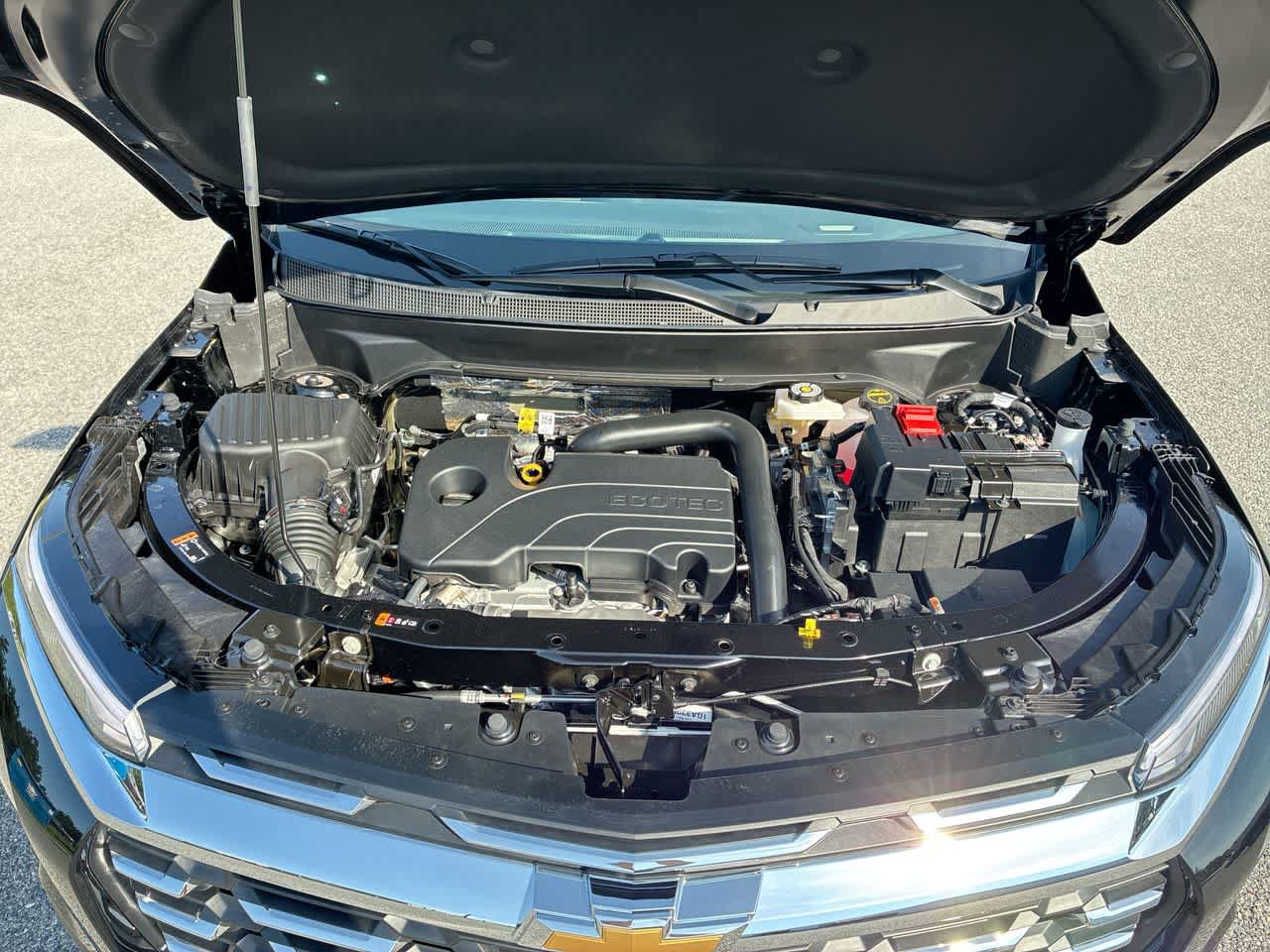 New 2027 Chevrolet Equinox LT w/ Convenience Package II FWD image 29