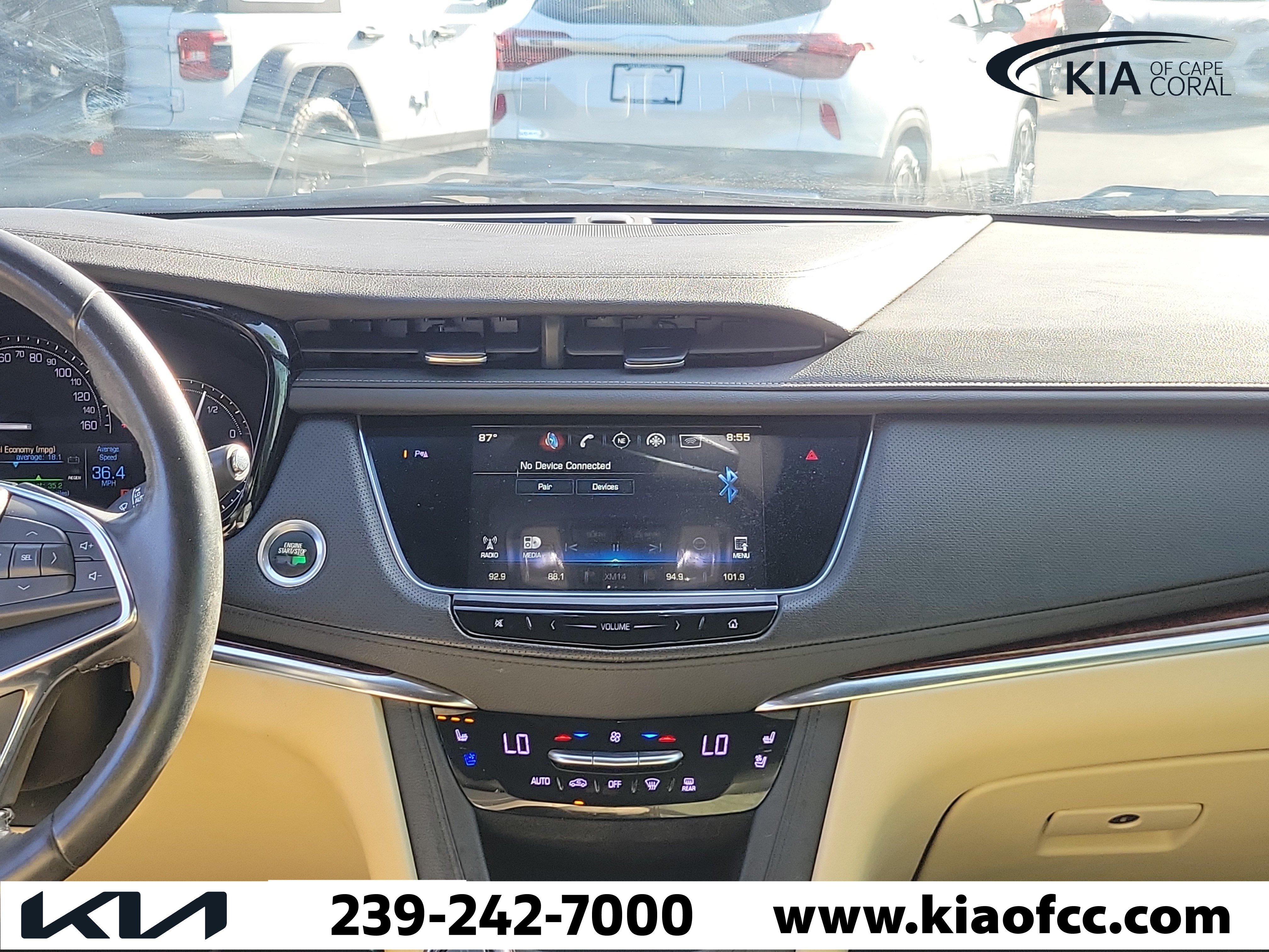 Used 2019 Cadillac XT5 Premium Luxury FWD image 19