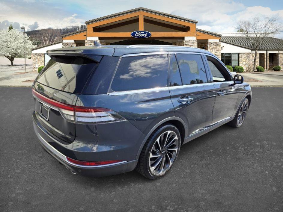 Used 2023 Lincoln Aviator Reserve w/ Equipment Group 201A image 5