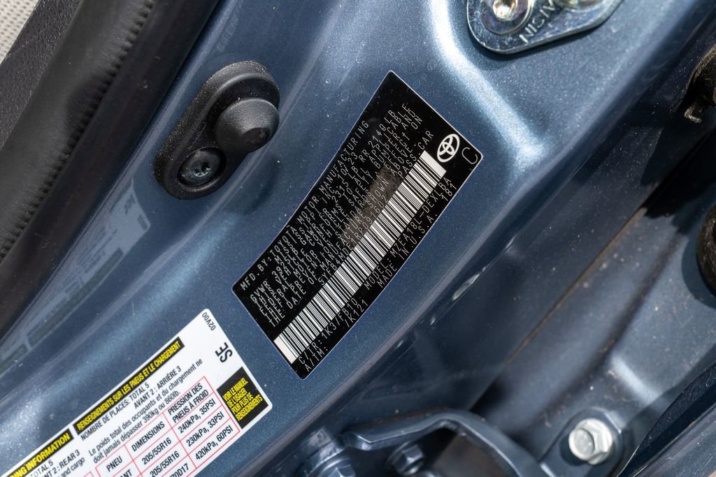 Certified 2024 Toyota Corolla LE w/ LE Convenience Package image 18