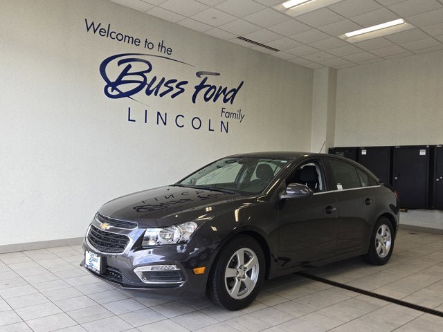 Used 2015 Chevrolet Cruze LT FWD image 1