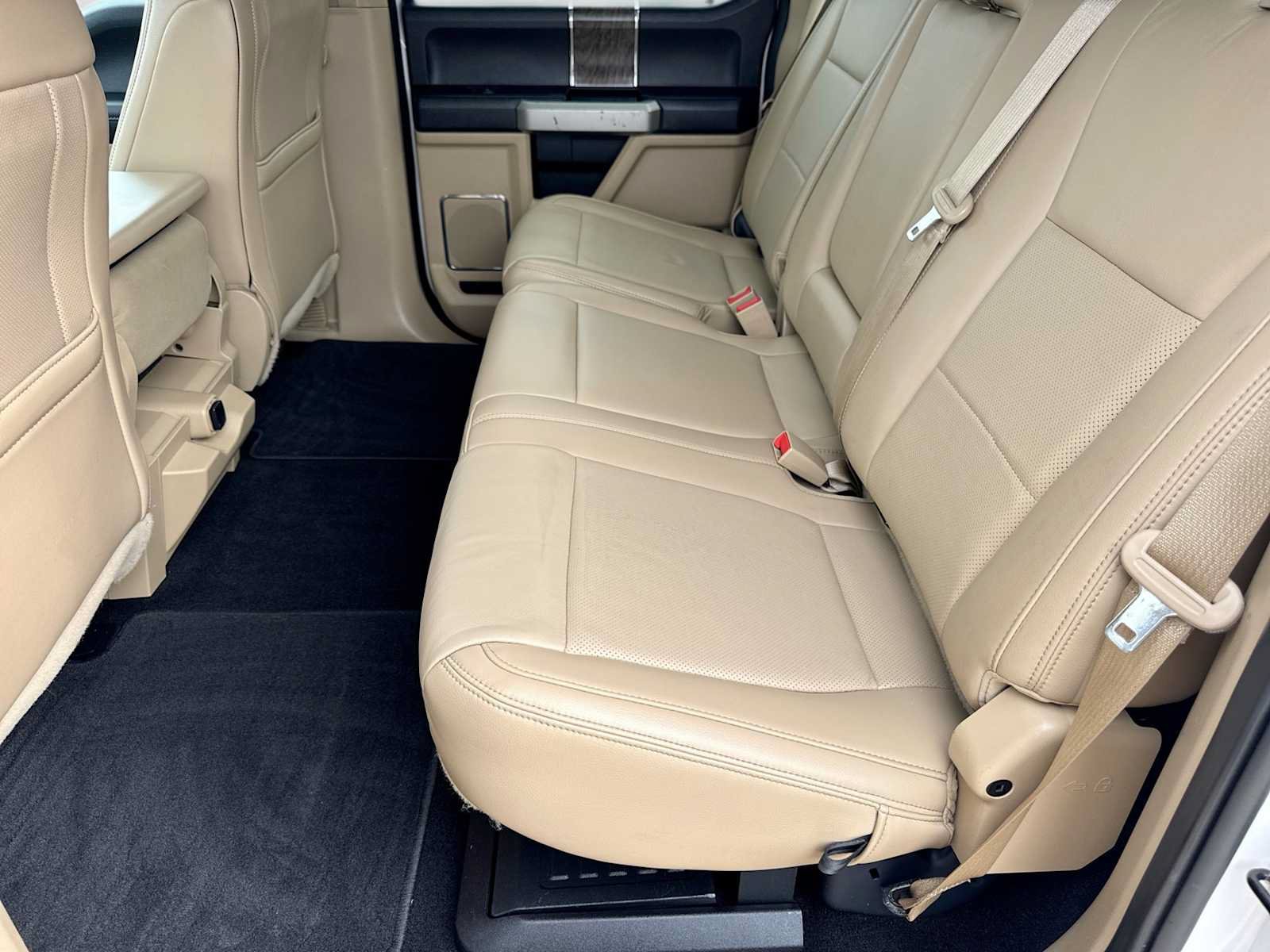 Used 2019 Ford F250 Lariat AWD/4WD image 19