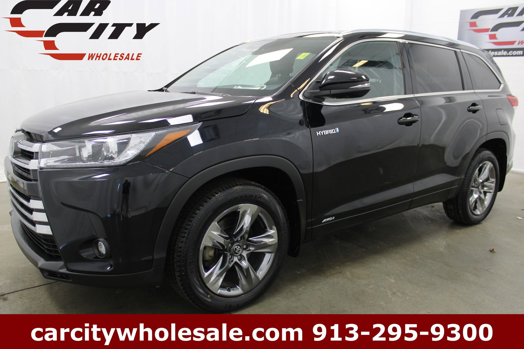 Used 2019 Toyota Highlander Limited Platinum image 1