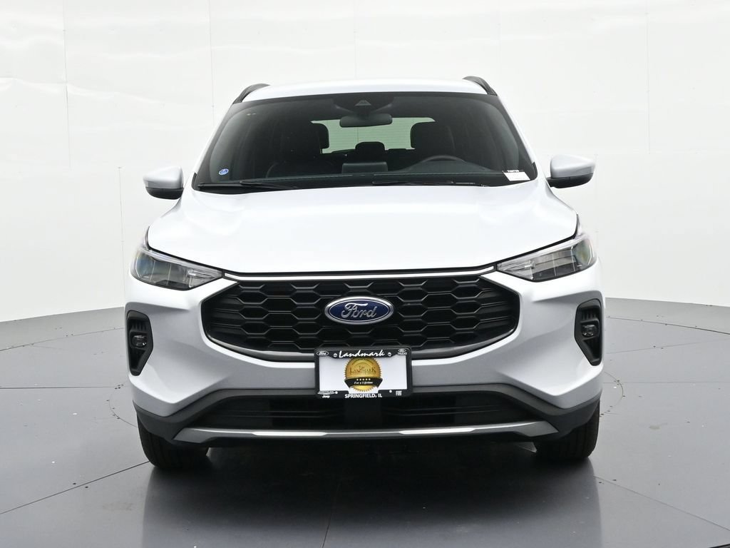 New 2026 Ford Escape ST-Line Select w/ Class II Trailer Tow Package AWD/4WD image 3