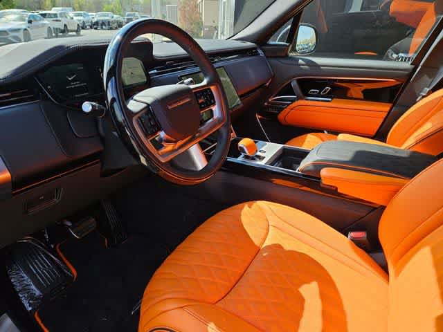 Used 2025 Land Rover Range Rover SE AWD/4WD video 2