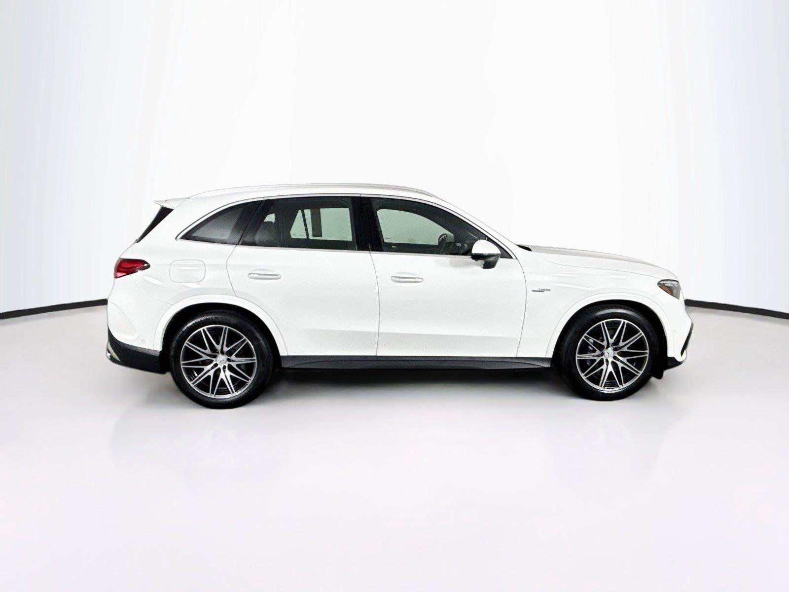Used 2024 Mercedes-Benz GLC 43 AMG 4MATIC image 10
