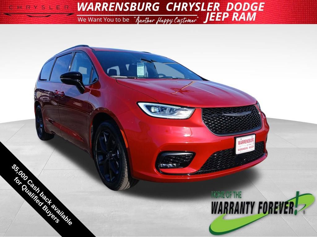 New 2026 Chrysler Pacifica Select w/ S Appearance Package image 1