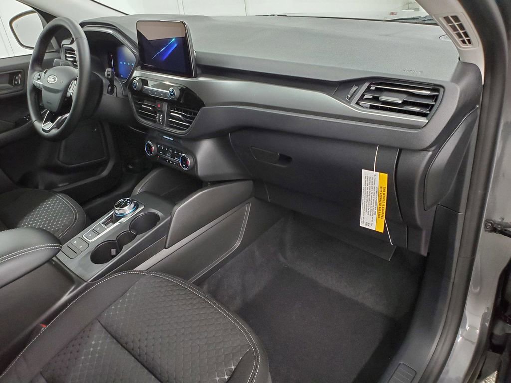 New 2026 Ford Escape Active w/ Cold Weather Package image 11