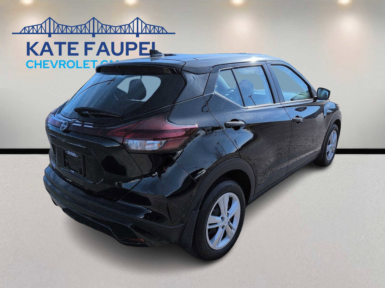 Used 2024 Nissan Kicks S image 7