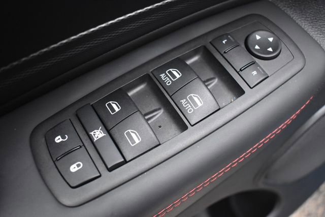 Used 2025 Dodge Durango GT AWD/4WD image 25