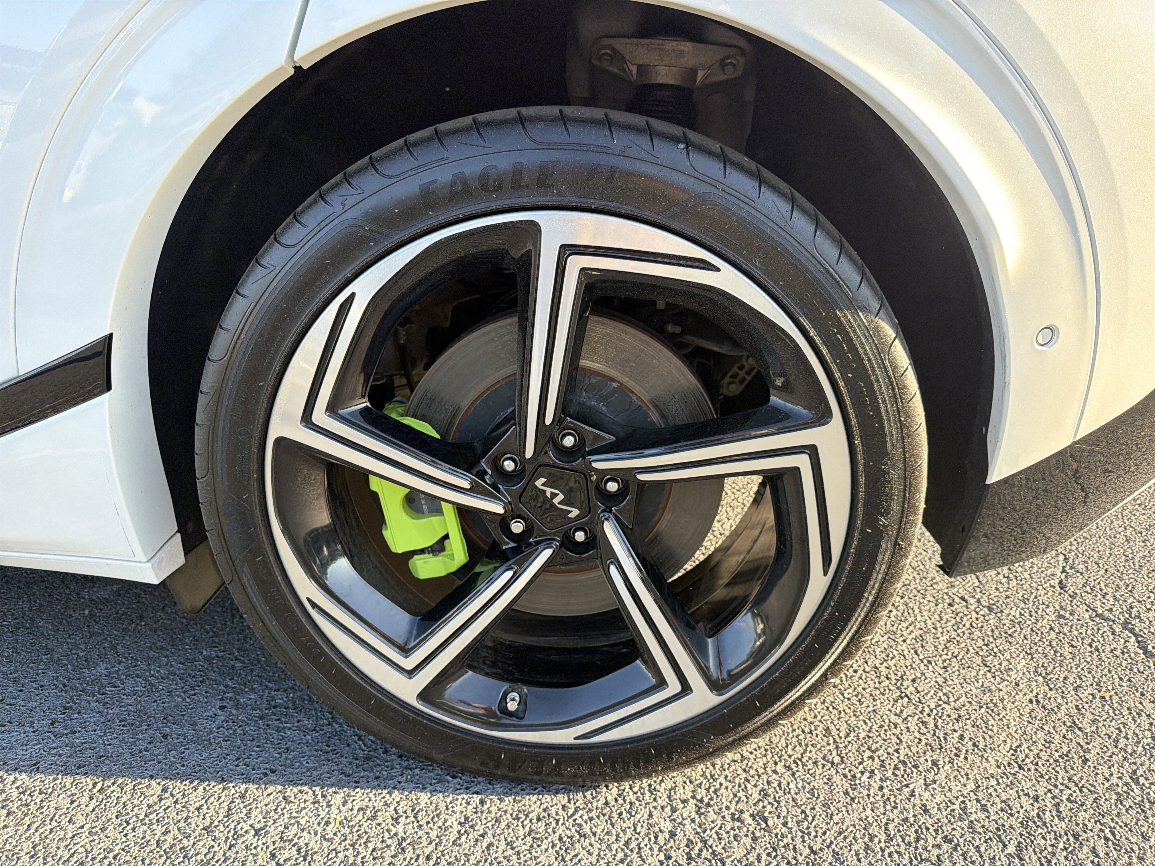 Used 2024 Kia EV6 GT image 18