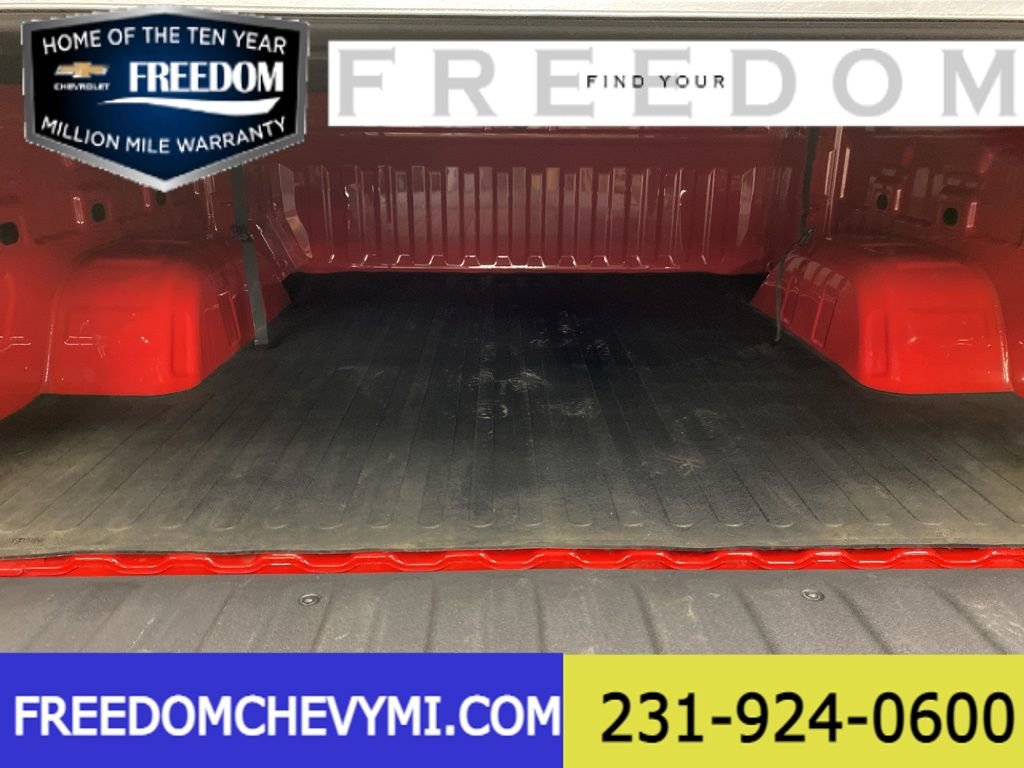 Used 2022 Chevrolet Silverado 1500 LT image 8